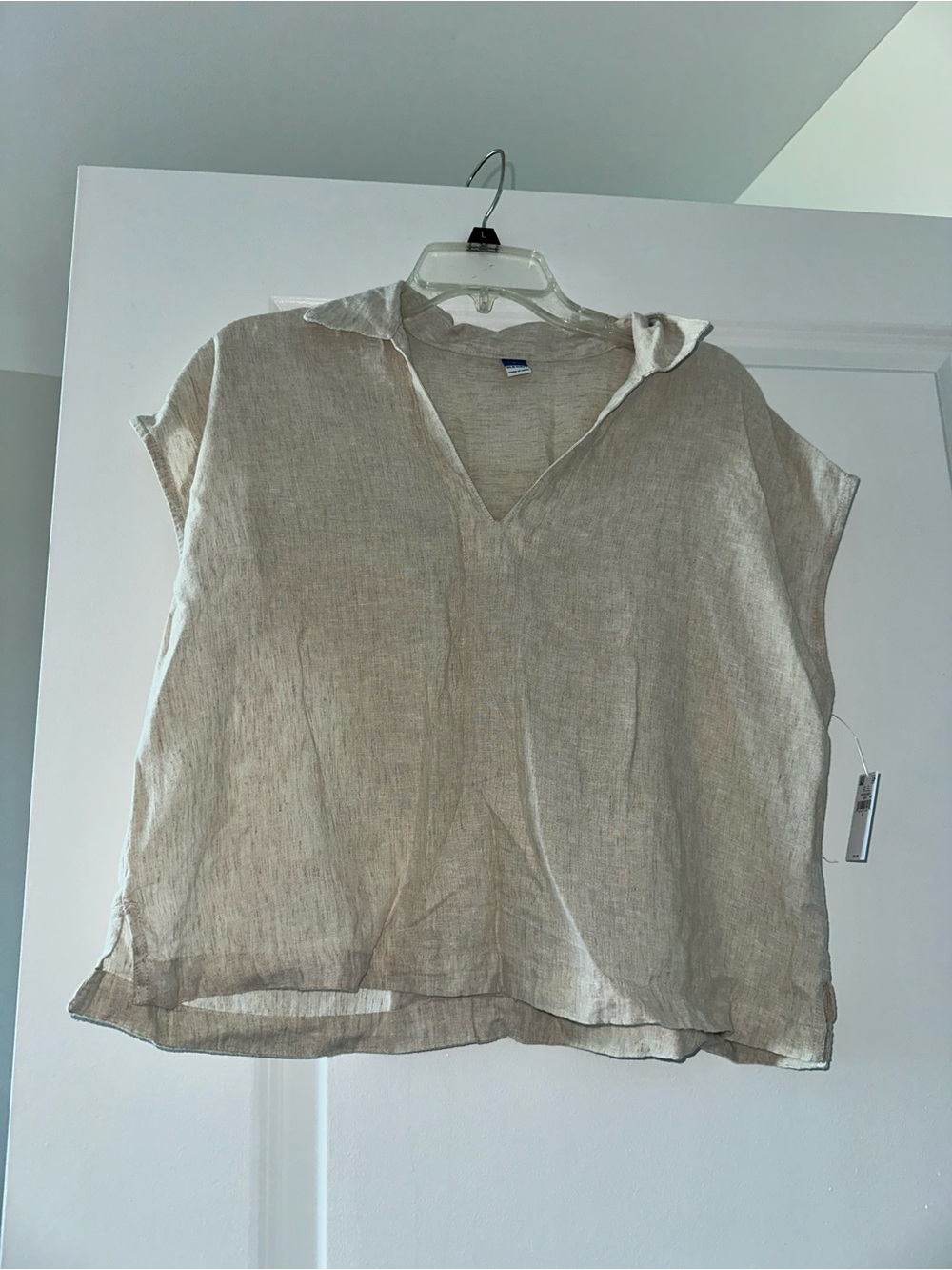 Old Navy Beige V-Neck Short Sleeve Linen Top